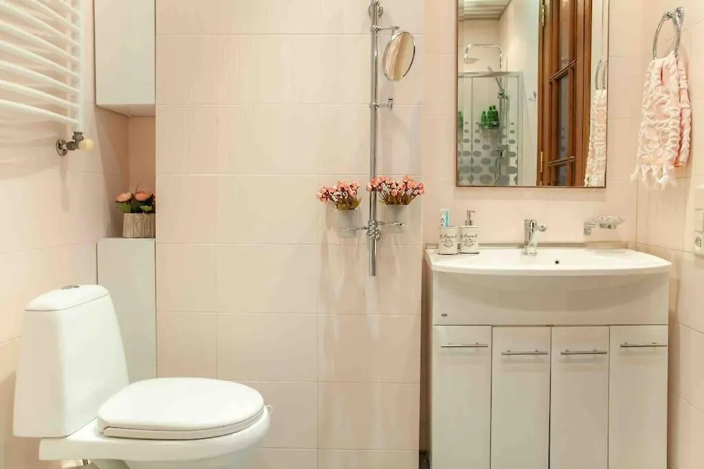 Gg Home - Cozy 3 Bedroom Apartment In Vake At Mziuri Park Tbilissi Géorgie