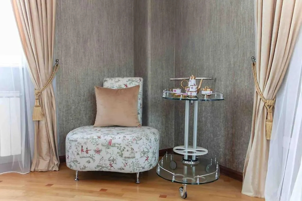 Gg Home - Cozy 3 Bedroom Apartment In Vake At Mziuri Park Tbilissi