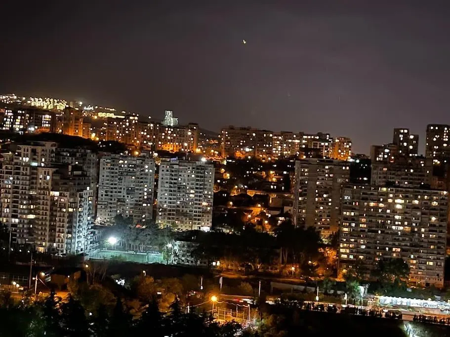 Gg Home - Cozy 3 Bedroom Apartment In Vake At Mziuri Park Tbilissi Géorgie